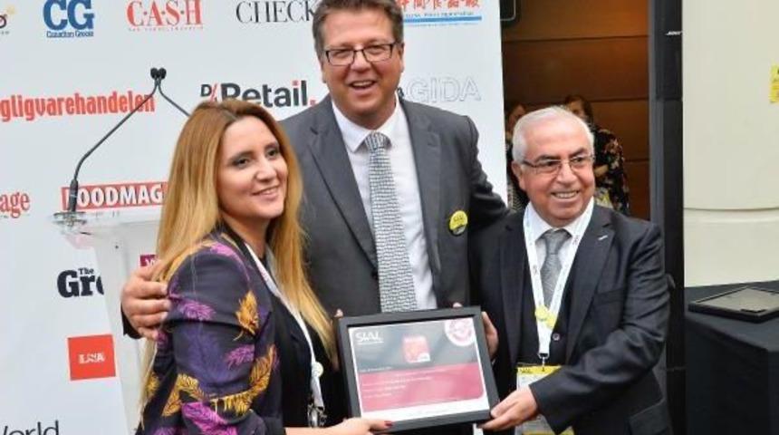 Arbella Makarna'ya Paris&rsquo;Ten &Ouml;d&uuml;l