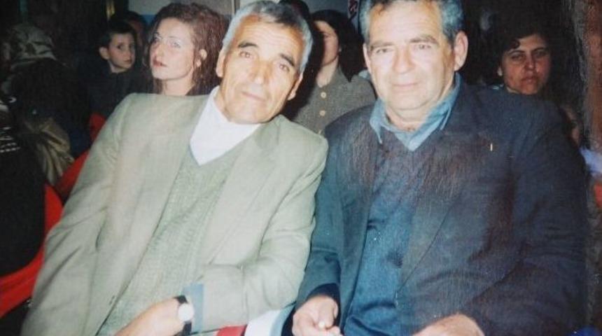 Kamyon Motosiklete &Ccedil;arptı: 2 &Ouml;l&uuml;