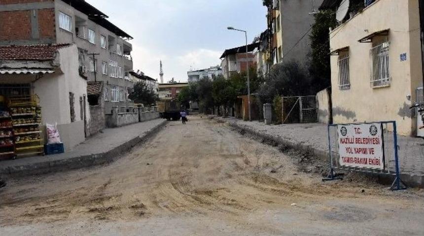72 Sokak Sakinlerinin Evlerine Yağmur Suyu Girmeyecek