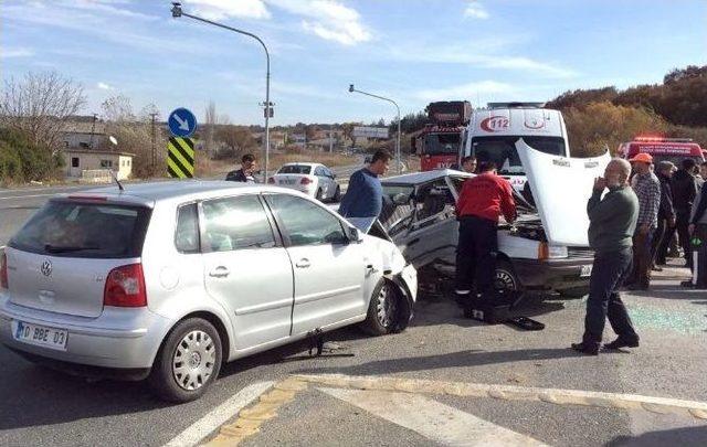 Balıkesir’de Korkutan Kaza: 1 Ağır Yaralı