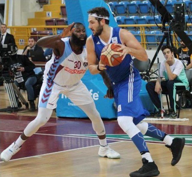 Trabzonspor Medical Park-İstanbul Bbsk: 95-75