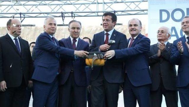 Bakan Zeybekci: Devlet, Lağımdan &Ccedil;ıkan Fare Gibi Ensesinden Tuttuğu Gibi Mahkemeye G&ouml;t&uuml;rd&uuml; 2