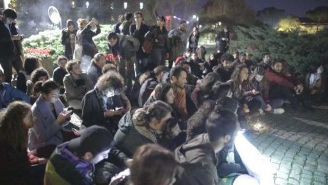 Boğaziçili Öğrencilerden Rektör Protestosu