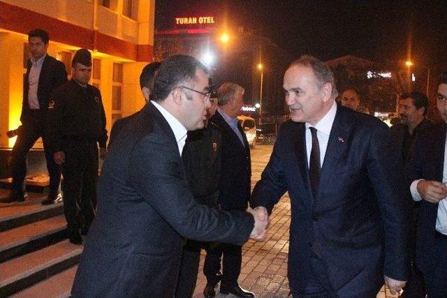 Bakan &Ouml;zl&uuml;; "deprem Bize Bir &Ccedil;ok Şeyi &Ouml;ğretti" 1