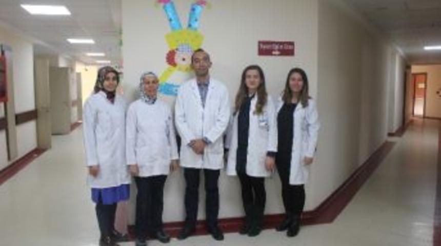 Her Yıl 2 Bin 500 &Ccedil;ocuğa Diyabet Tanısı Konuluyor