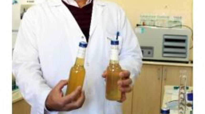 (&ouml;zel Haber) Er&uuml;&rsquo;l&uuml; &Ouml;ğretim &Uuml;yesi Soğuk Siyah &Ccedil;aya Sağlıklı Alternatifler &Uuml;retti