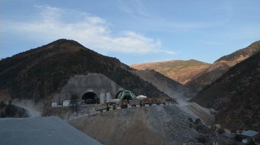 Ovit T&uuml;neli&rsquo;ni Tahtından Edecek
