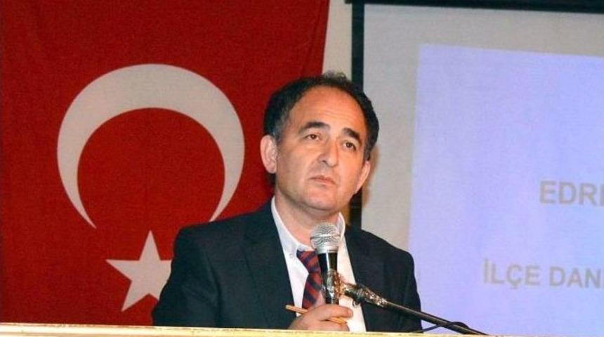 Ak Parti Edremit İl&ccedil;e Başkanı Metin &Ouml;rk&ccedil;&uuml;:
