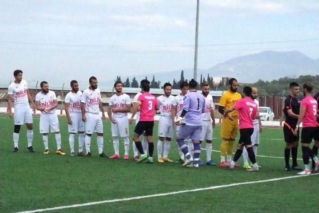 Fo&ccedil;a Belediye Spor, Eli Boş D&ouml;nd&uuml; 1