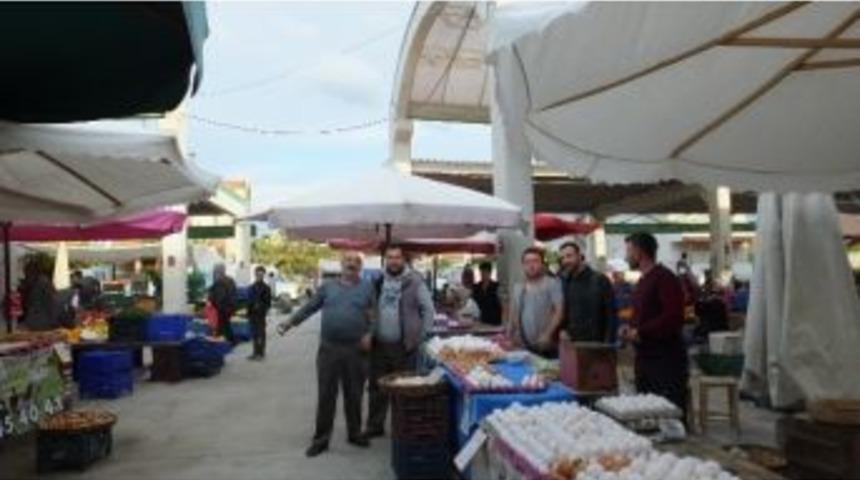&Ouml;ğretmenler Mahallesinde Yumurtacılar A&ccedil;ıkta Kaldı