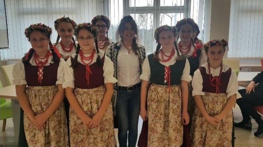 Fo&ccedil;a, Avrupa&rsquo;ya A&ccedil;ıldı