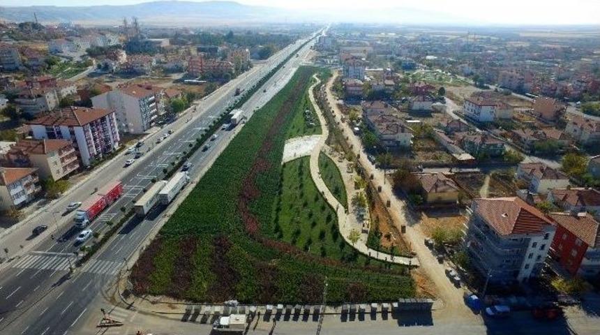 Şerefliko&ccedil;hisar&rsquo;ın En B&uuml;y&uuml;k Parkı
