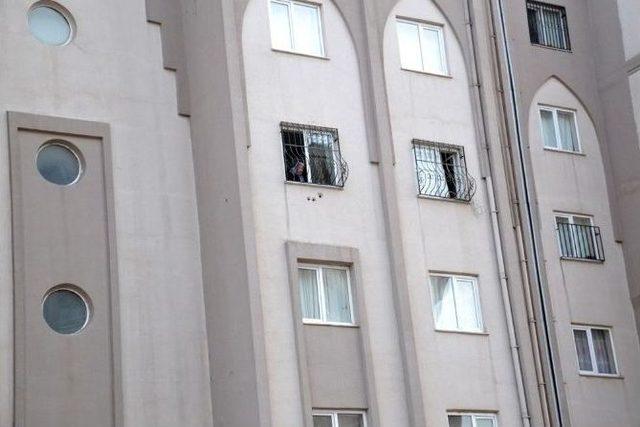 Siverek&rsquo;te Bir Ev Ve İki Araca Silahlı Saldırı 2