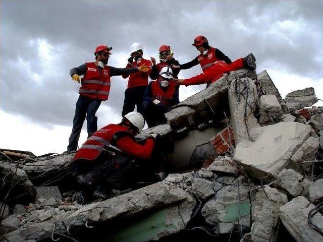 Yıkılan Evlerde Tatbikat 2