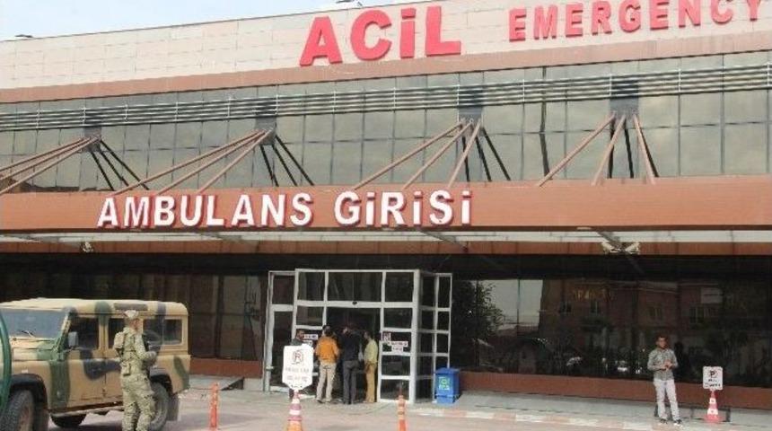 Deaş&rsquo;ın Saldırısında Yaralanan 2 Asker Kilis&rsquo;e Getirildi