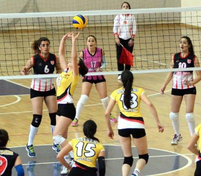 Kayseri Voleybol Kulübü-Osmaniye Demirspor: 0-3