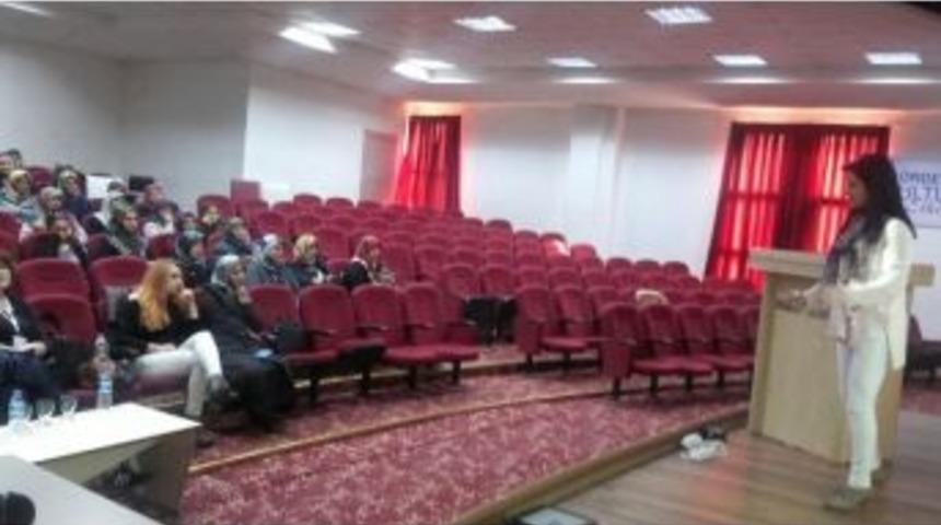G&ouml;rdesli Kadınlara &lsquo;kadın Sağlığı&rsquo; Semineri