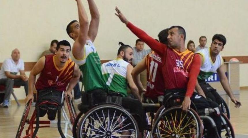 Melikgazi Belediyesi Bedensel Engelliler Spor Kul&uuml;b&uuml;-Elig Avukatlık B&uuml;rosu Engelliler Yıldızlar Spor: 49-84