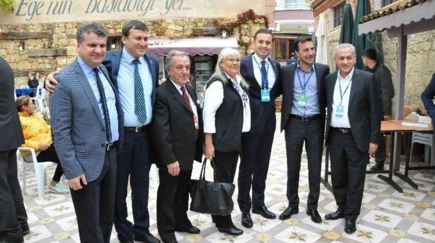 Ege Ve Marmara &Ccedil;evre Belediyeler Birliği Toplandı