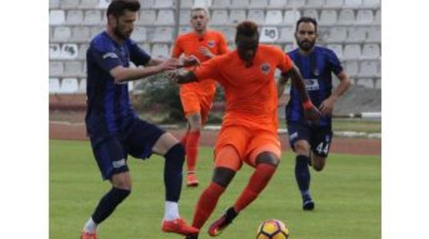 Adanaspor &Ouml;zel Ma&ccedil;ta Gaziantep B&uuml;y&uuml;kşehir Belediyespor'a Mağlup Oldu