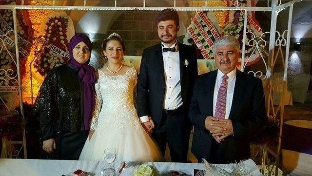 15 Temmuz Gazisi Vekilden Oğluna Mehteranlı Düğün