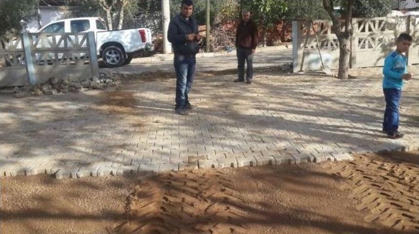 Başkan Kara&ccedil;oban &Ccedil;ocukları Sevindirdi