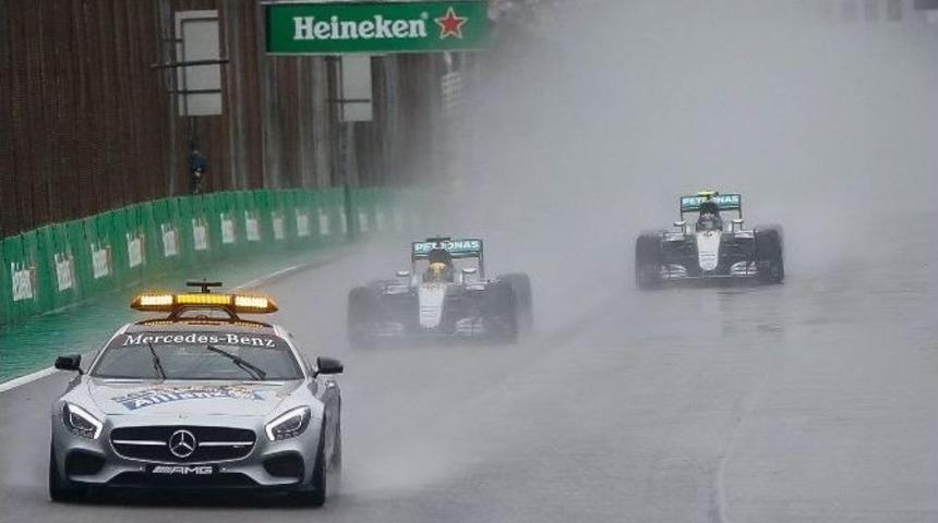 Brezilya&rsquo;da Zafer Hamilton&rsquo;un