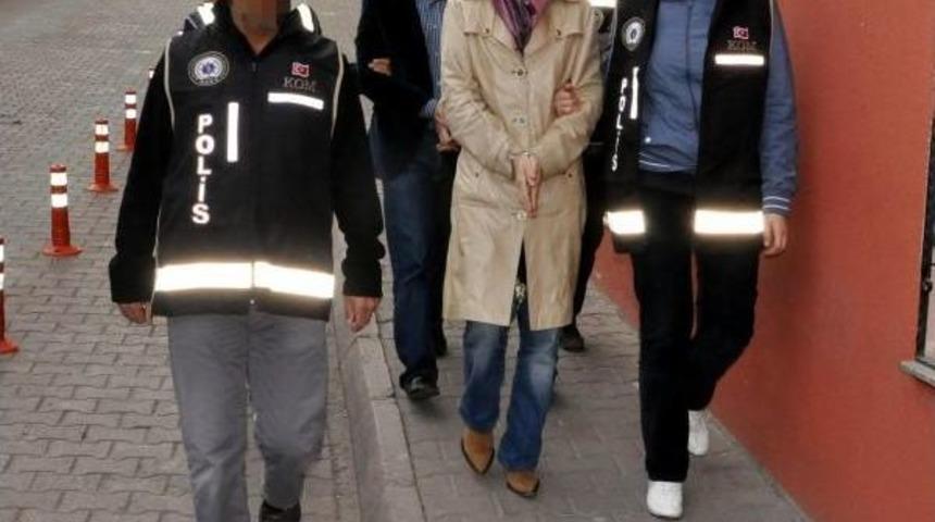 Kayseri'de Aileye Fet&ouml;'den G&ouml;zaltı