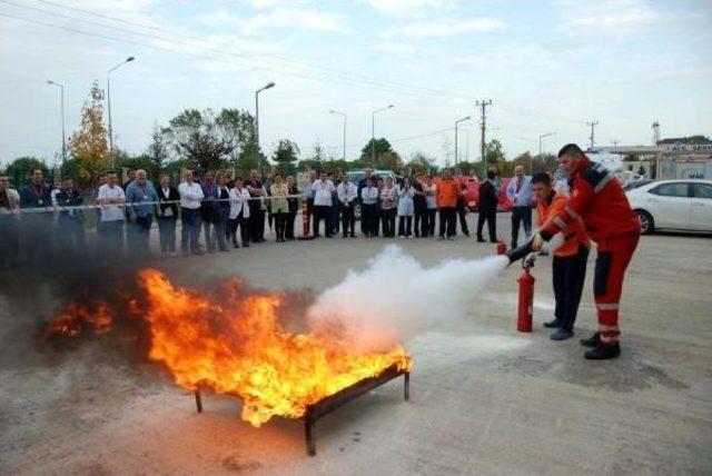 &Uuml;nye Devlet Hastanesi nde Yangın Tatbikatı 1