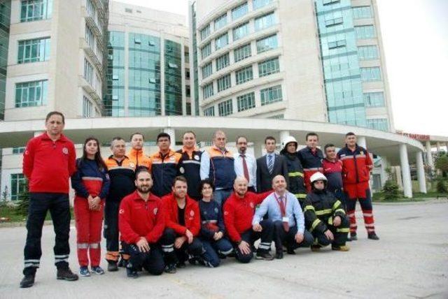 &Uuml;nye Devlet Hastanesi nde Yangın Tatbikatı 2