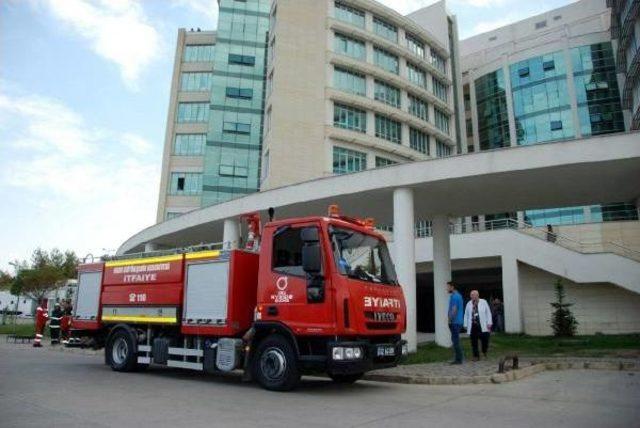 &Uuml;nye Devlet Hastanesi nde Yangın Tatbikatı 3