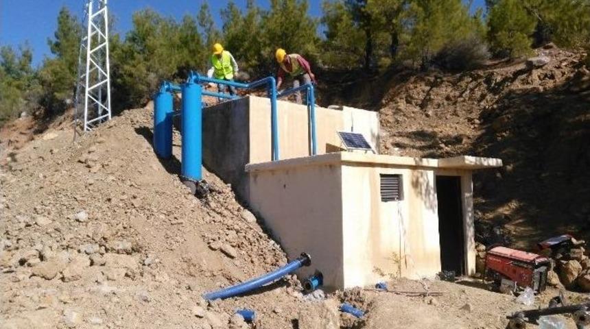 Meski, Aydıncık&rsquo;ta Mahalleleri Suya Kavuşturuyor