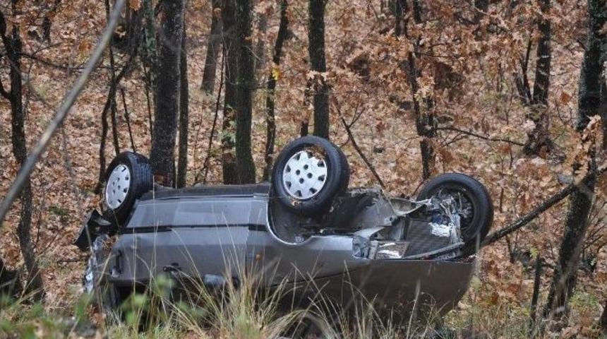 Şarampole U&ccedil;an Uzman &Ccedil;avuş, Havaya Ateş Ederek Yerini Belli Etti