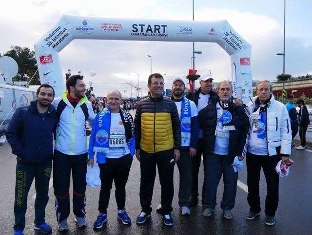 Başkan Akg&uuml;n Engelliler İ&ccedil;in Koştu 1