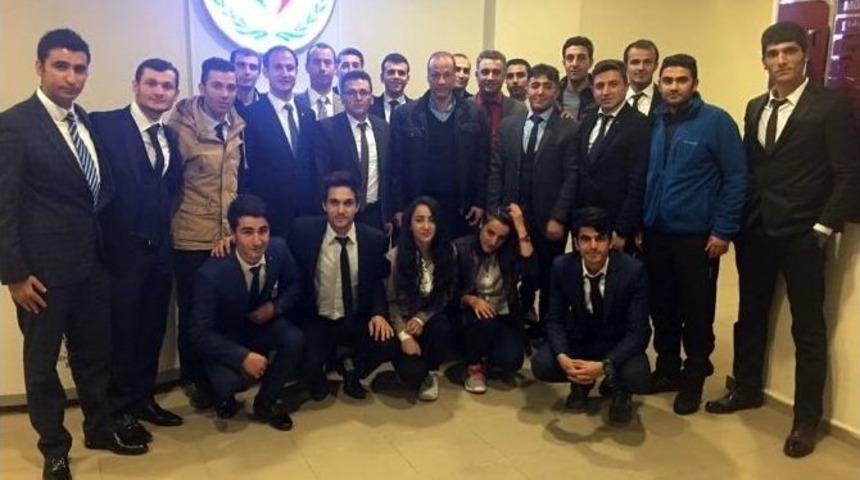 Mhk &Uuml;yesi Tatlı Ağrı&rsquo;da