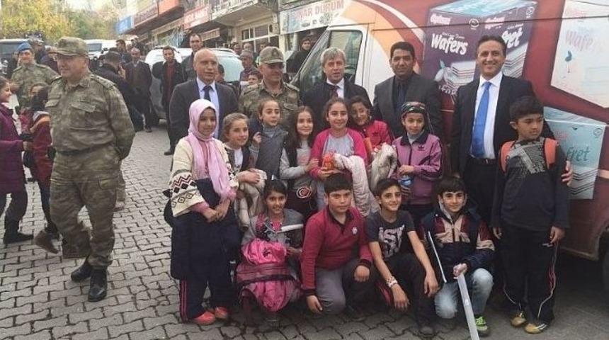 Bitlis Valisi &Ccedil;ınar&rsquo;ın Mutki Ziyareti