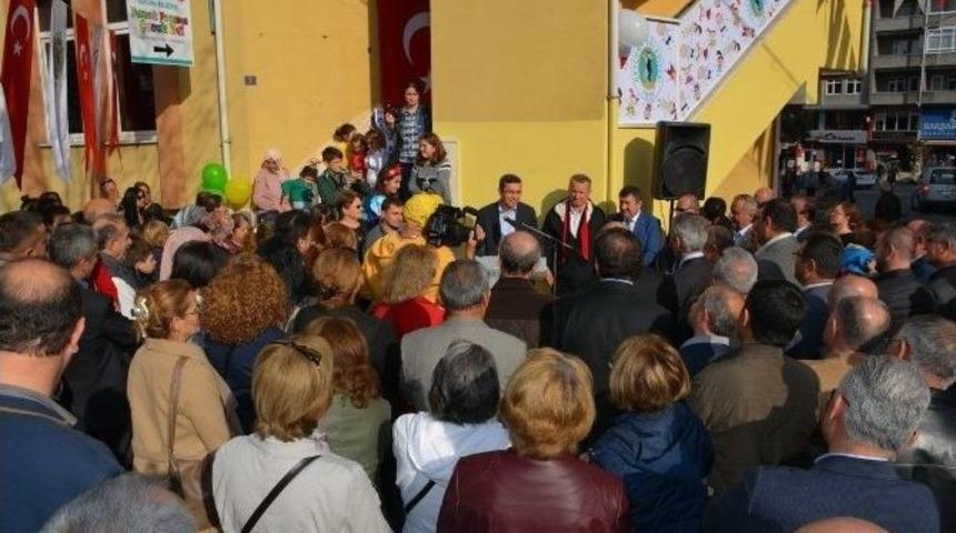 &Ccedil;aycuma Belediyesi Pamuk Prenses &Ccedil;ocuk Evi Hizmete Girdi