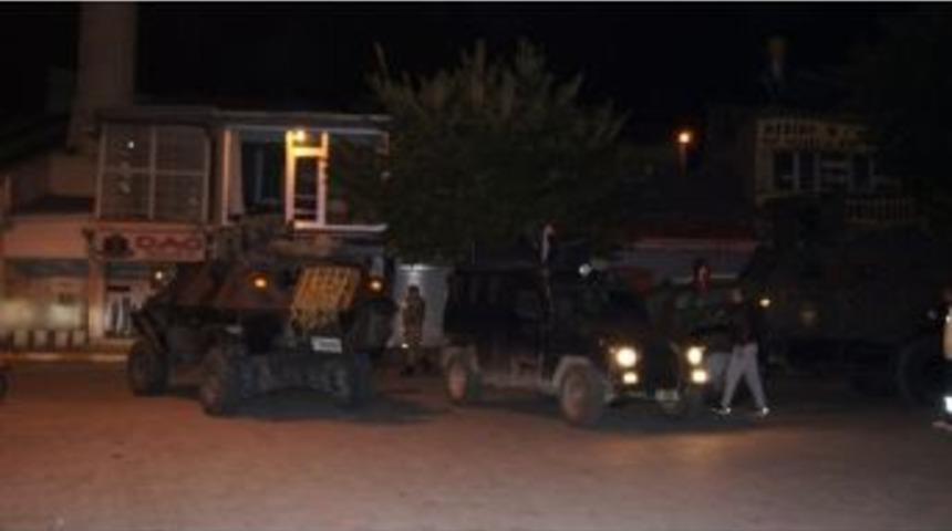 Alkoll&uuml; S&uuml;r&uuml;c&uuml; Polisin Ateş A&ccedil;ması Sonucu Durduruldu