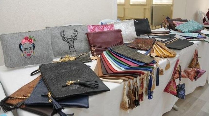 Hanımeller &Ccedil;arşısı Kasım Ayı İ&ccedil;in Kapılarını A&ccedil;tı