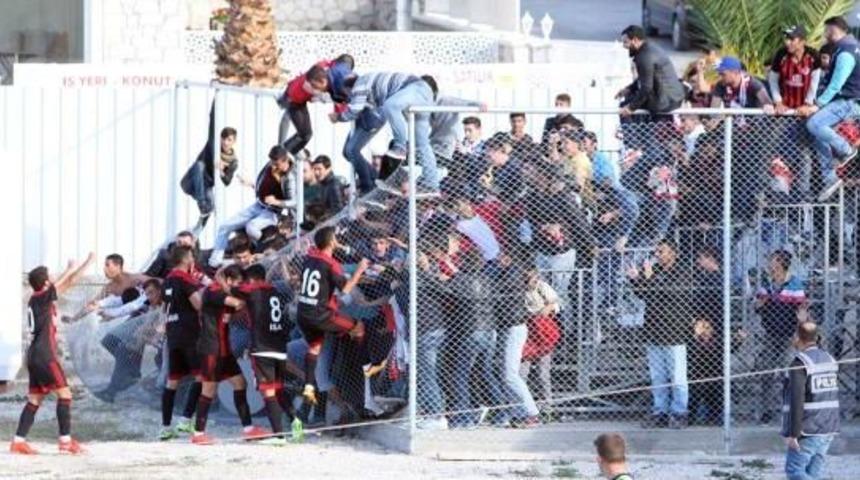 Turgutluspor Ma&ccedil;ında Faciaya Ramak Kaldı