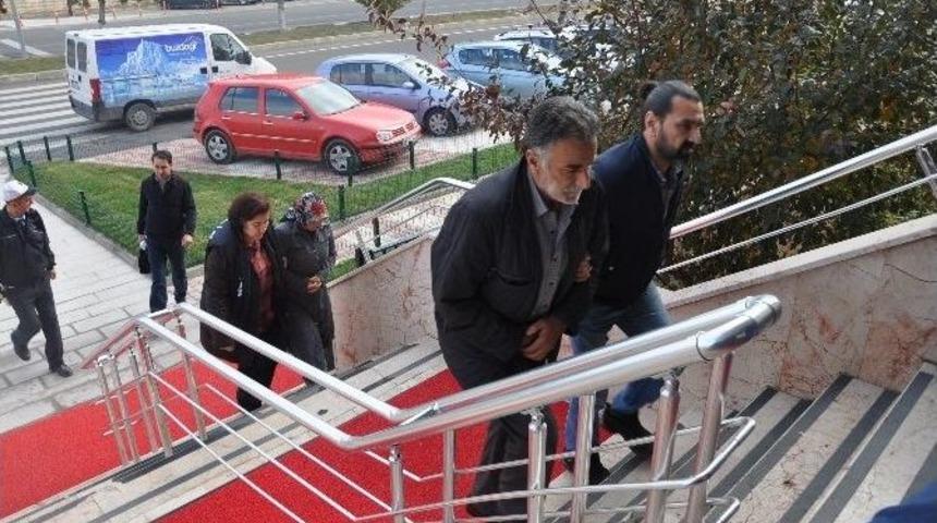 Boz&uuml;y&uuml;k&rsquo;teki M&uuml;teahhit Cinayetinin Esrarı &Ccedil;&ouml;z&uuml;ld&uuml;