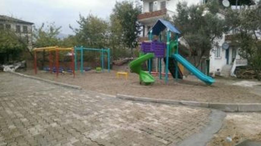 Bayırk&ouml;y Beldesi&rsquo;ne Yeni &Ccedil;ocuk Oyun Parkı