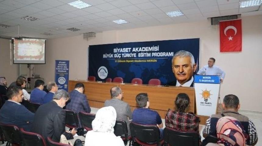 Ak Parti Siyaset Akademisi Dersleri Devam Ediyor