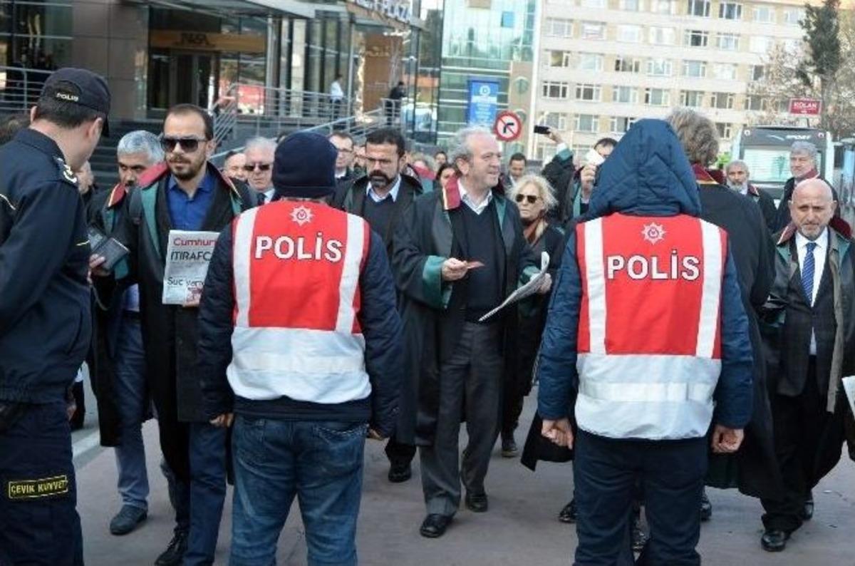Avukatlar Cumhuriyet Gazetesi&rsquo;nin 10 Y&ouml;neticisinin Tutuklanmasına İtiraz Etti