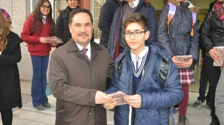 Iğdır&rsquo;da Başarılı &Ouml;ğrenciler &Ouml;d&uuml;llendirildi