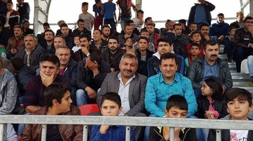 Halil Mutlu Develi Belediyespor&rsquo;un Ma&ccedil;ını İzledi