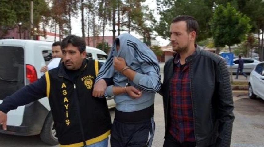 Mezarlık Ziyaretine Gelenleri Soydular