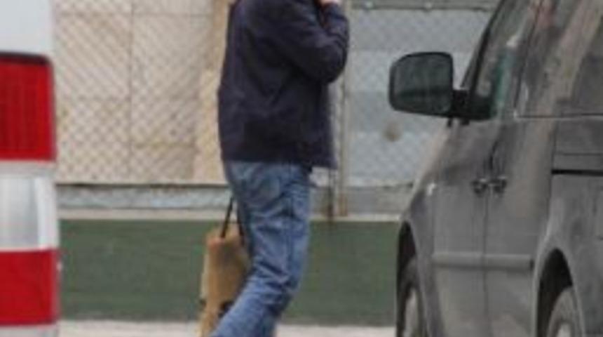 Fet&ouml;&rsquo;den Yakalanan &Ouml;ğretmene Adli Kontrol