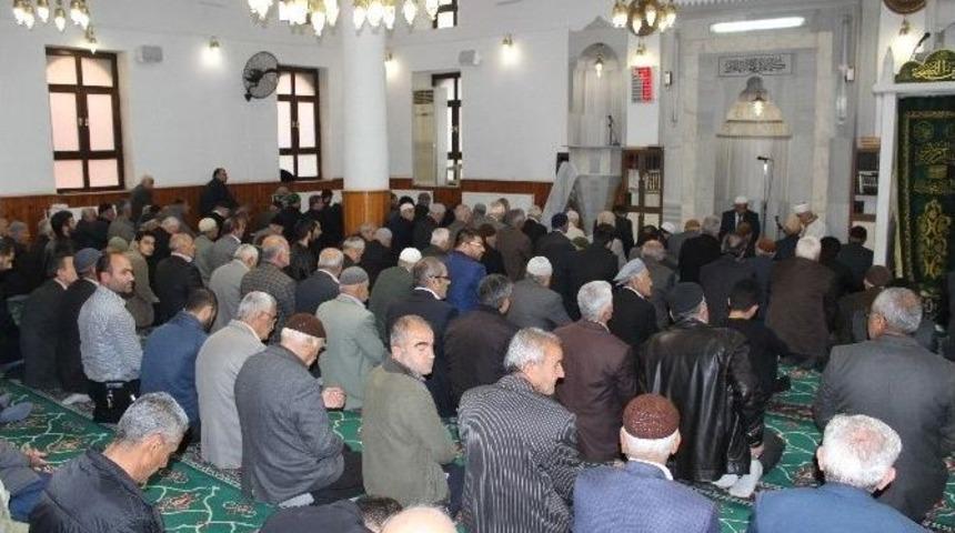 Derik Kaymakamı Safit&uuml;rk İ&ccedil;in Hatim Duası Yapıldı