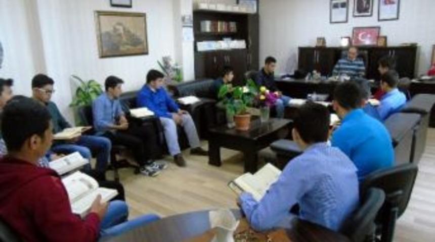 İmam Hatip Lisesi &Ouml;ğrencileri, Şehit Kaymakam İ&ccedil;in Hatim